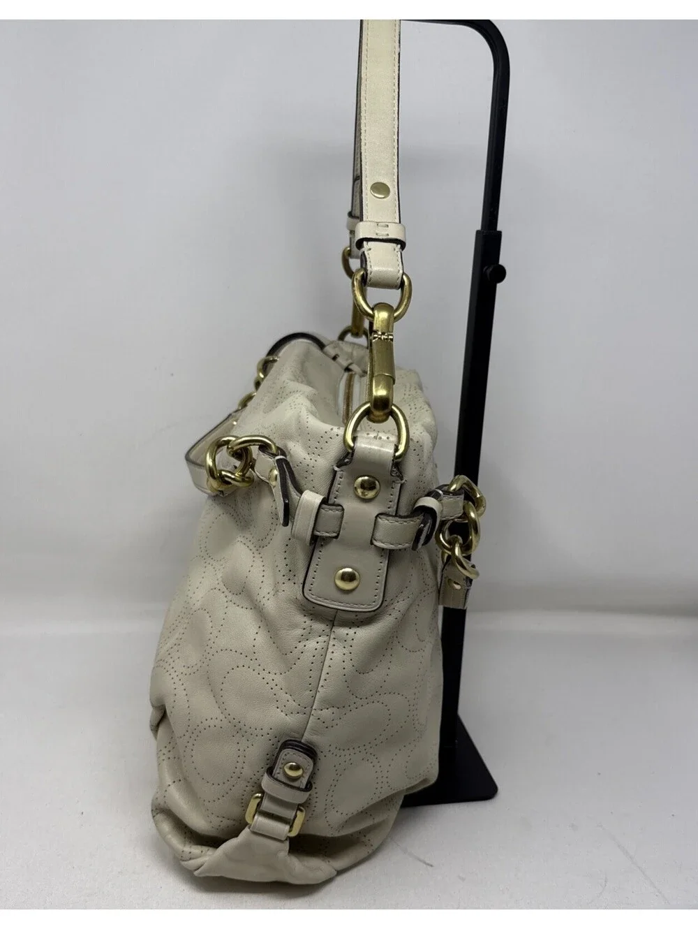 Coach Brooke Convertible Leather Shoulder Hobo bag  Ivory